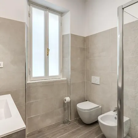 Apartment Frattina Grand - Vacanze Romane